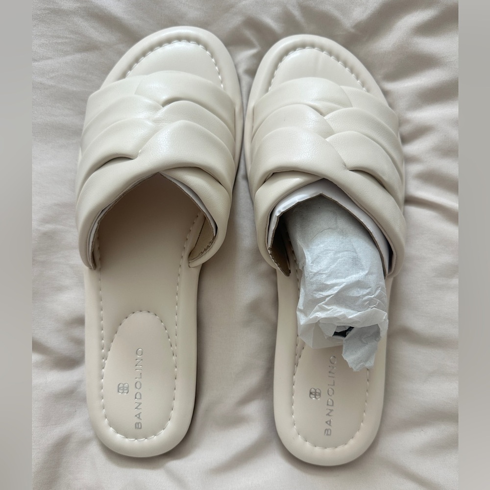 Bandolino Cream Mule Flat Sandals with Minimalist Design